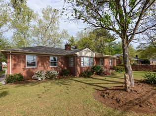 2908 Evans St, Greenville, NC 27834