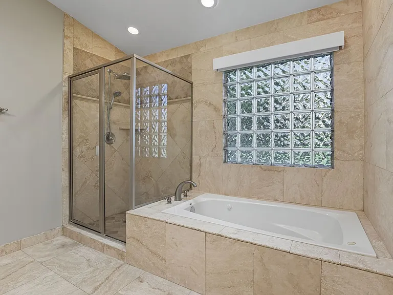 6326 N 14th Pl — Photo 33
