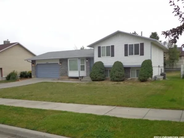 1093 E Lafayette St, Sandy, UT 84094