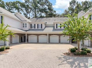 2303 River Oaks Dr, Richmond Hill, GA 31324
