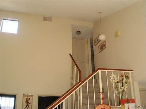 5th image of 11226 Elliott Ave