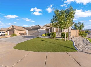 5834 Vahan Ct, Lancaster, CA 93536