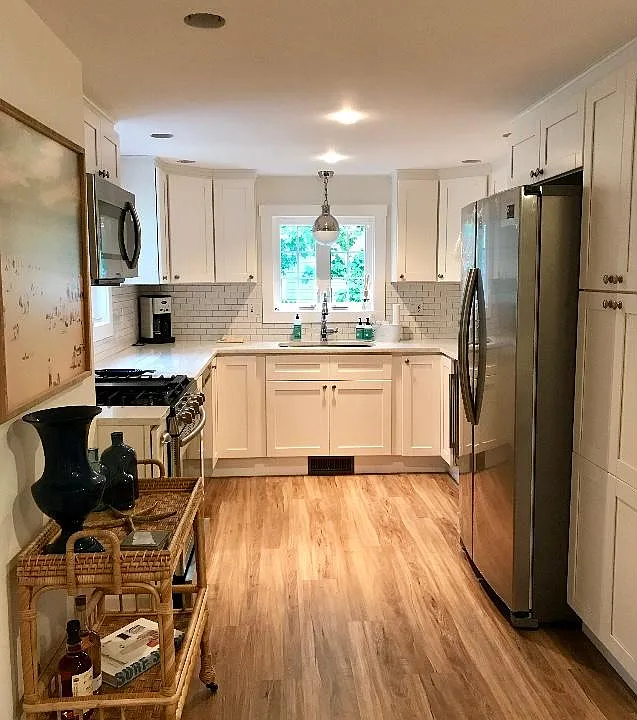 17 Seabreeze Rd
