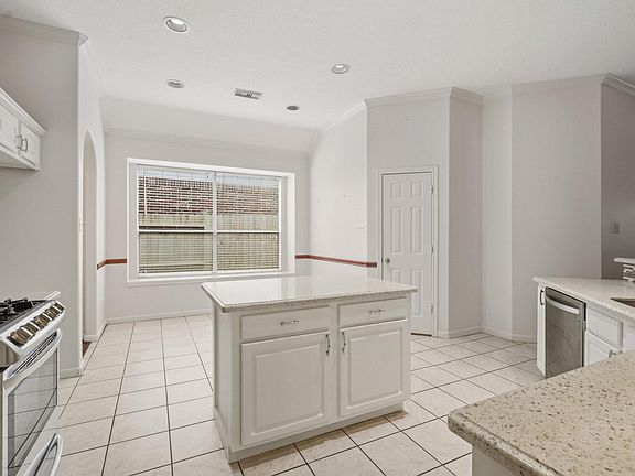 4th image of 4814 Preston Trails Ln