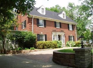 2715 Lexington Rd, Louisville, KY 40206