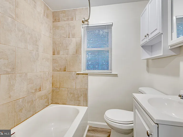1558 Bay Head Rd — Photo 24