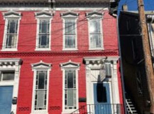 47 W Emaus St, Middletown, PA 17057