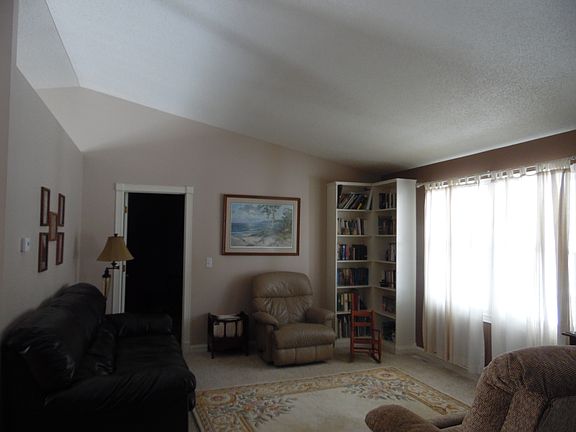 5th image of 4672 Seymour Dr