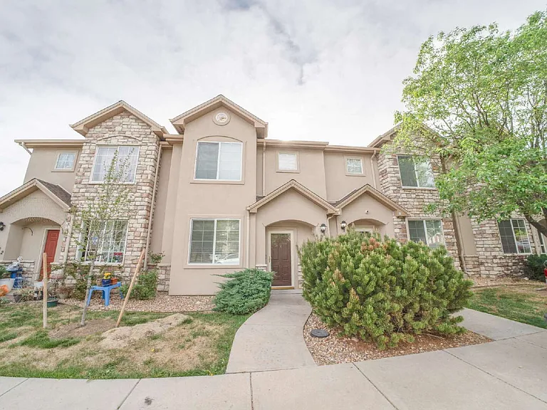 12780 Ivanhoe St — Photo 26