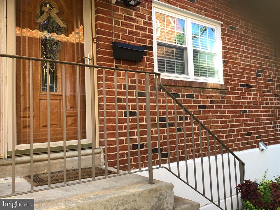 2nd image of 841 Strahle St