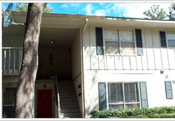 2nd image of 800 Mallery St APT 24