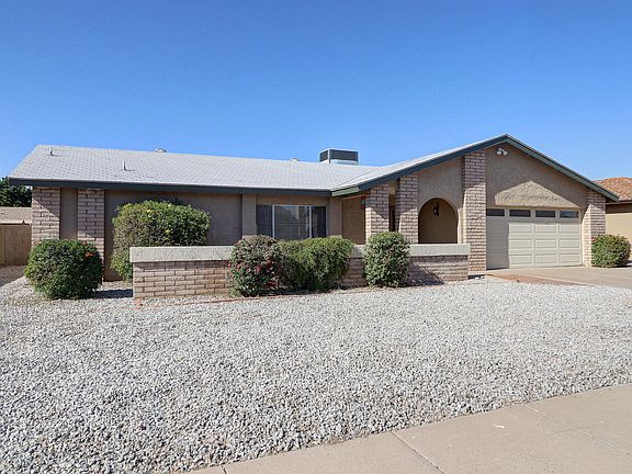 3rd image of 5142 W Dahlia Dr
