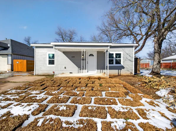 603 E Willingham St, Cleburne, TX 76031