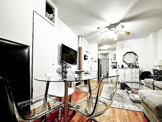 1st image of 38 Carmine St APT 3W