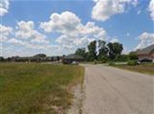 28 Virginia Spring Ct, Clayton, OH 45315