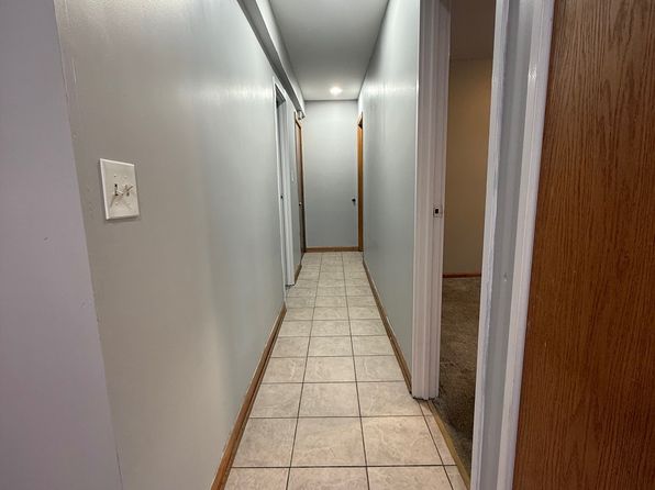 8942 S Roberts Rd UNIT 1