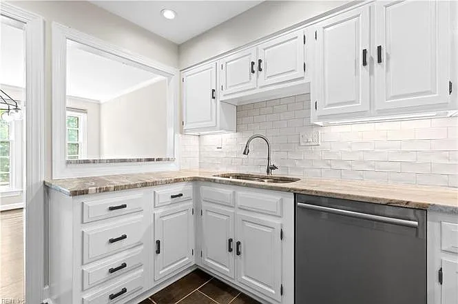 811 Colonial Ave — Photo 4