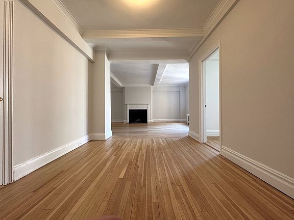 5th image of 405 E 54th St APT 13E