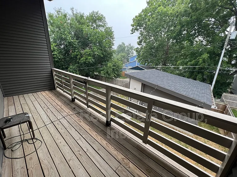 2201 Pleasant St — Photo 21