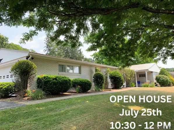 2803 Somerset Ave, Windber, PA 15963