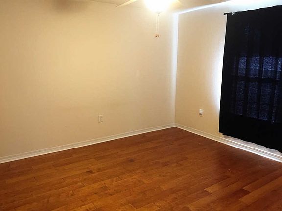 5th image of 5328 Traci Dr