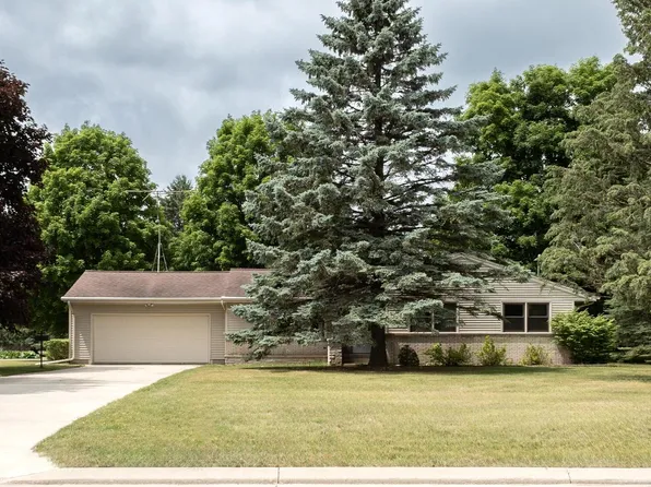 N1218 County Road G, Campbellsport, WI 53010