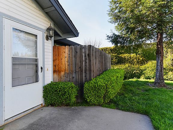 4th image of 7707 Jarvis Ln