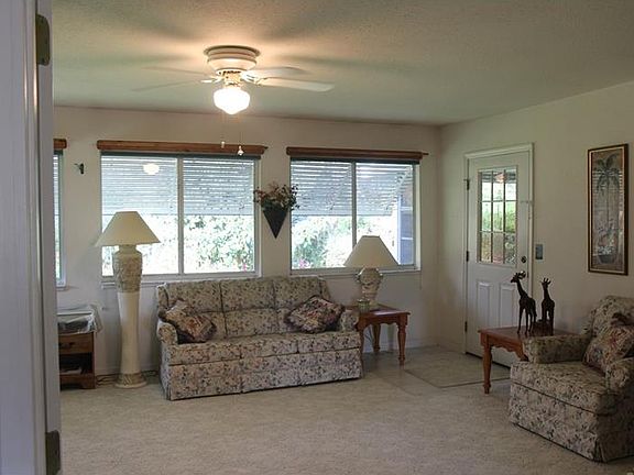 3rd image of 7165 Alamanda Blvd W