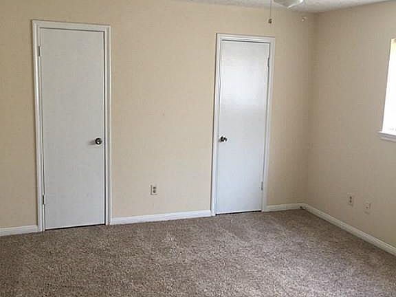 5th image of 12011 Kirknoll Dr
