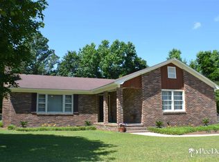 215 Athol St, Darlington, SC 29532