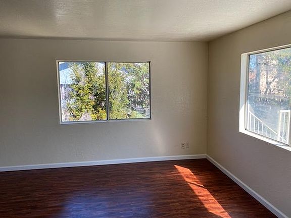2nd image of 3438 Nashland Ave APT 8