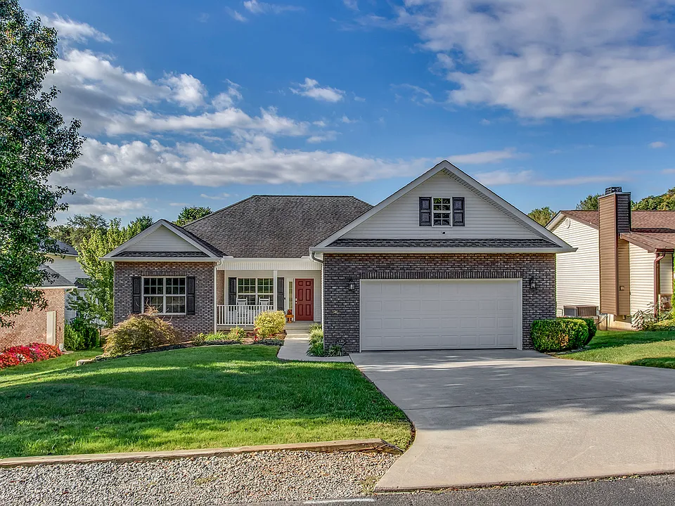 134 Daleyuhski Way