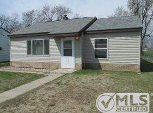 731 Lincoln Ave SW, Huron, SD 57350