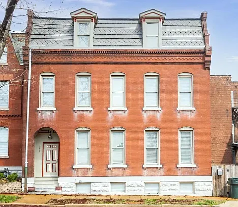 1907 Congress St — Photo 1