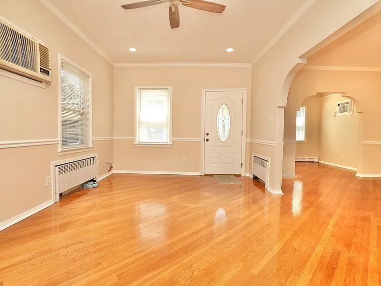 127 Brighton Ave #1 — Photo 10