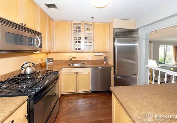 4th image of 203 W 90th St APT 7B