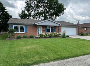1127 Robin Rd, Saint Marys, OH 45885