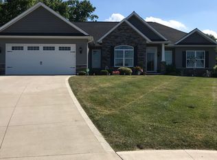 9 Long Vue Ct, Mount Vernon, OH 43050