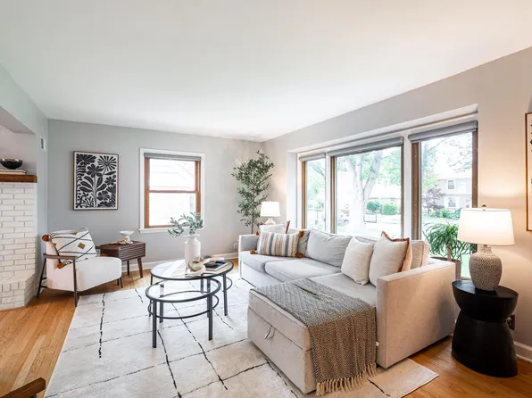 171 North 89th STREET, Wauwatosa, WI 53226