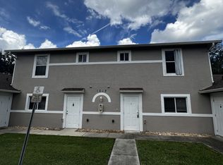 1019 SE 11th St, Cape Coral, FL 33990