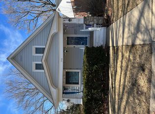 5936 Harrison St, Kansas City, MO 64110