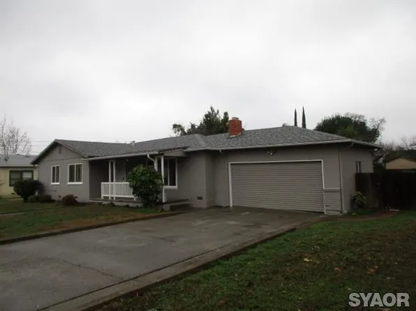 237 S Lawrence Ave, Yuba City, CA 95991
