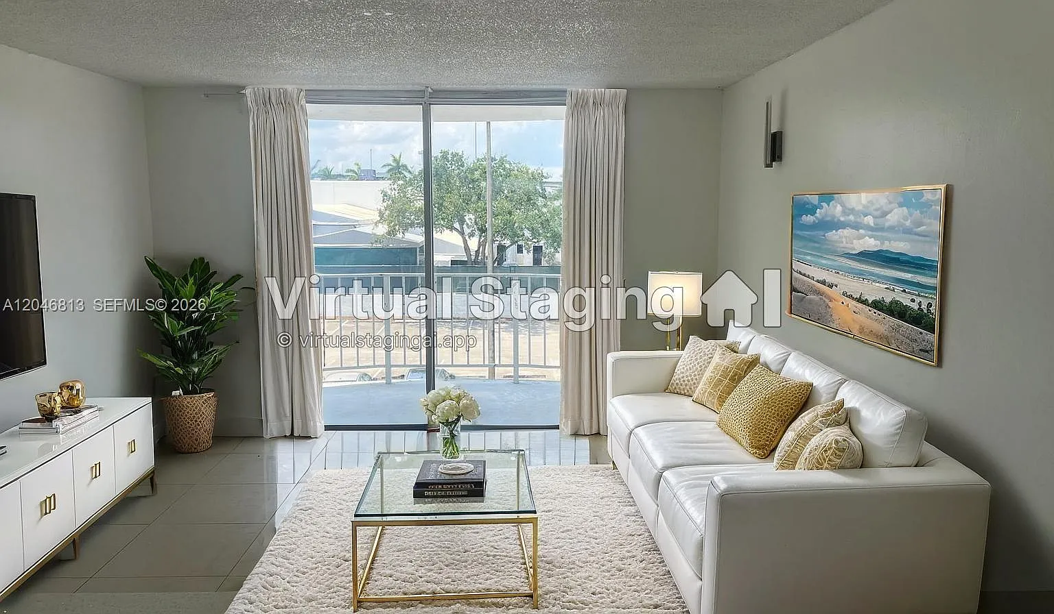 Montecarlo Condo — Photo 1