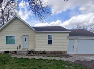 622 2nd St, Plainfield, IA 50666