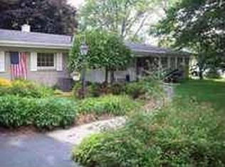 2346 Raby Rd, East Lansing, MI 48823