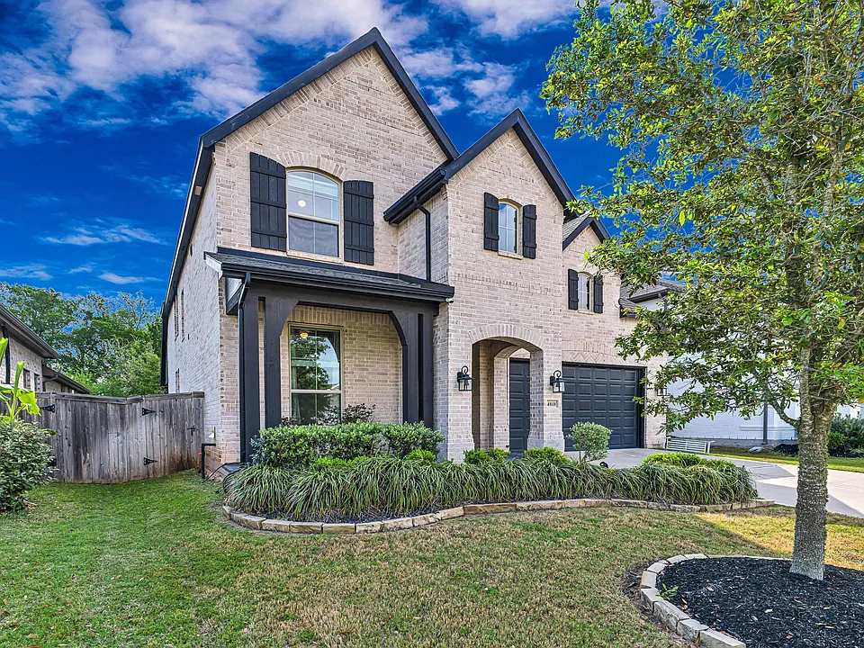 4818 Nodding Thistle Trl