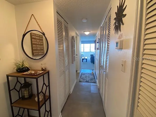 4575 Cove Cir #505 — Photo 3