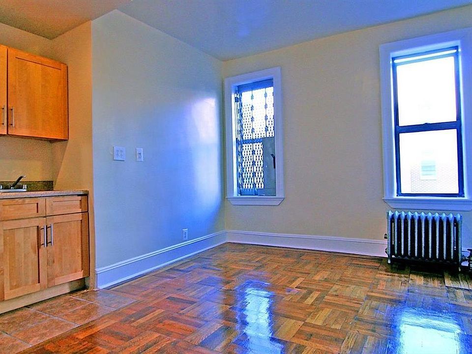 2nd image of 141 W 139th St APT C55