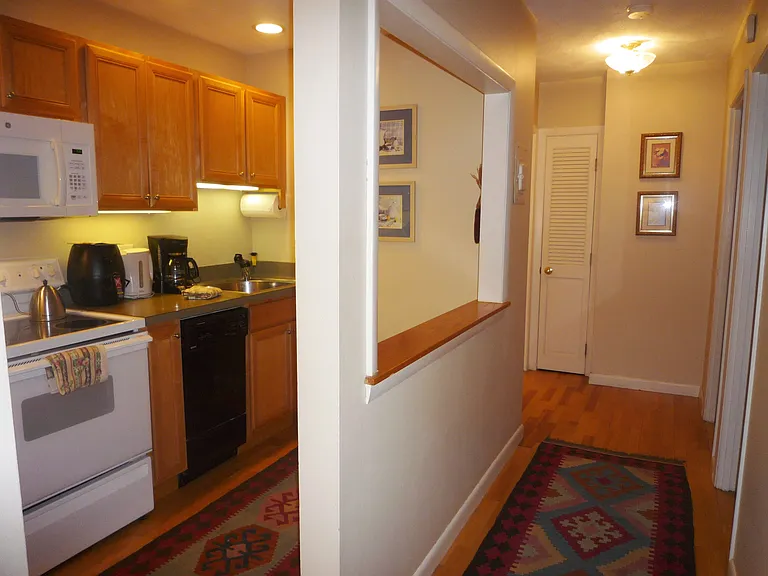 1643 Cambridge St #32 — Photo 8