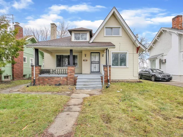 247 Moss St, Highland Park, MI 48203